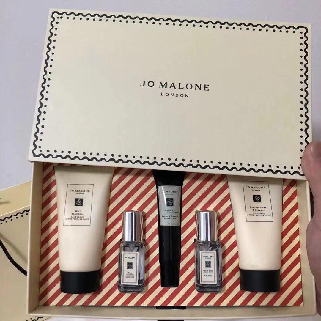 Jo Malone perfume